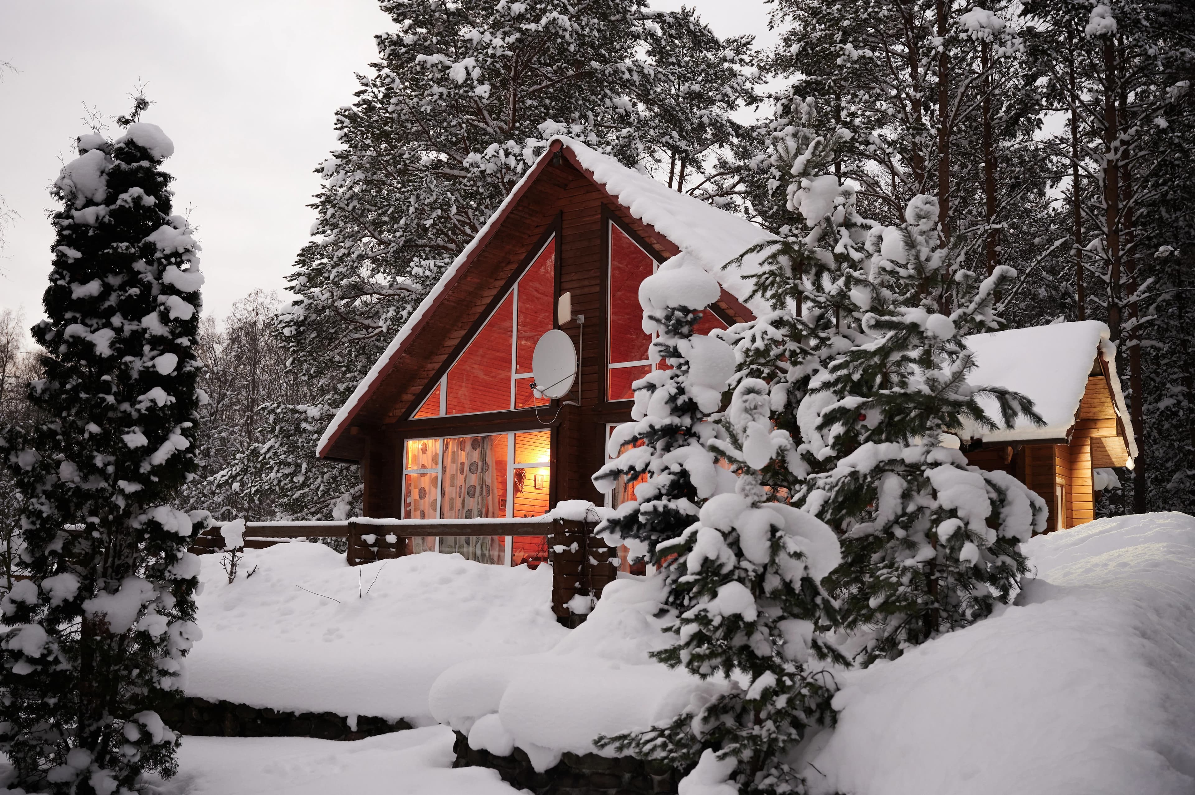 Chalet de montagne en hiver